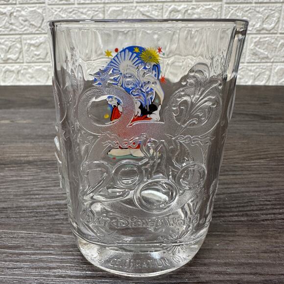 McDonald's Walt Disney World Celebration 2000 3D Mickey Mouse Square Clear Glass - Picture 4 of 7